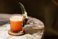 Best Western Plus le Roi Arthur Hotel et Spa - bar