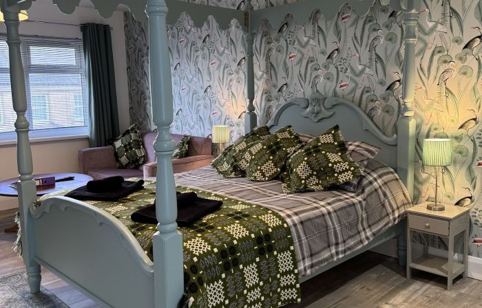 Traeth Rooms