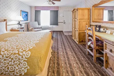Days Inn by Wyndham Lebec Hotels near Woodward West