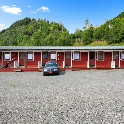 Grimen Camping Hotels near Gullbotn skiløype