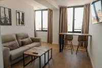 耶雷斯的esZentrico套房 赫雷斯-德拉弗龍特拉住宿飯店