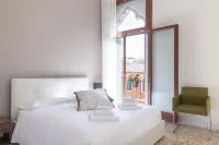Casanova Deluxe Apartment by Wonderful Italy Hotels near Venice Marco Polo Airport