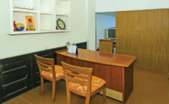 Backpacker Homestay Cibubur by Pekotel