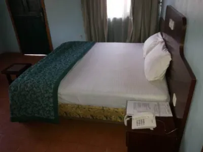 Room-Garentiti Apartment - Silver Room I Hotels near KOKA JUNCTION/FLYOVER