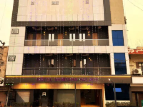 Hotel Vandana Palace Hotels in Surendranagar