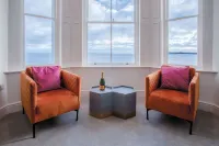 Caldey View - Luxury 2 Bedroom - Panorama - Tenby - مطابخ
