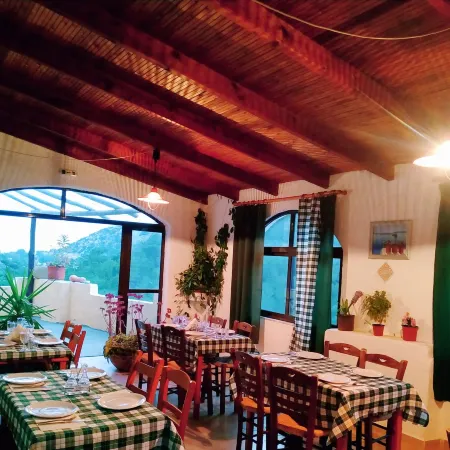 Oleander's Garden Traditional Cretan Cottage