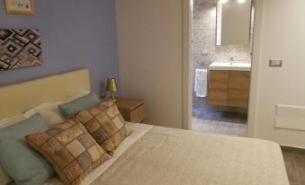 EmyJo Central B&B