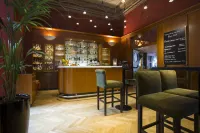 Elite Plaza Hotel - bar