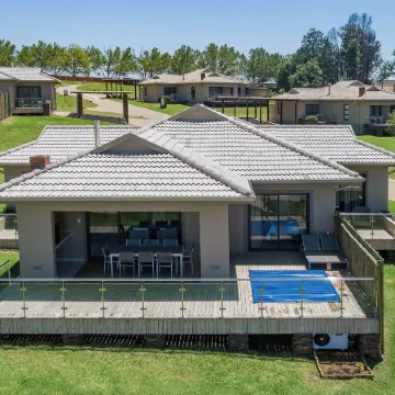 Cayley Mountain Resort