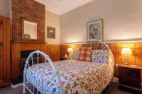 Arendon Cottage