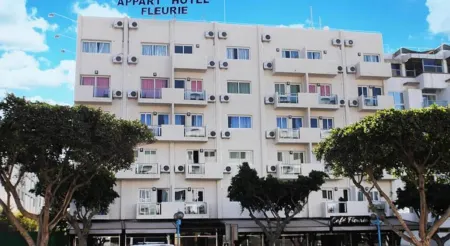Résidence Hotelière Fleurie Отели в г. Агадир