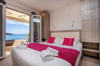 โฮเทล แอนด์ เรซิเดนซ์ ทา คลาเดีย - โอมิญญา โรงแรมใน