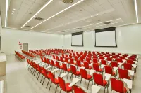 貝洛地平線盧爾德泛美飯店（原貝洛地平線盧爾德華美達飯店）