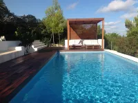 House and garden terraces, fabulous sea and mountain views. Betlem