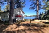 Cozy new cabin on Lac Courte Oreilles!!
