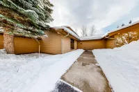Gorgeous country escape with deck & wood-burning fireplace -  near hiking trails Hotels near Grand Teton National Park