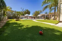 Heated Pool, Putt Putt, Fire Pit and BBQ Grill - Gorgeous Oasis