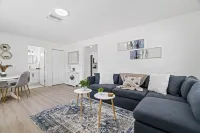 Peaceful Retreat with Nearby Attractions - Stylish Family Haven Hotels in Largo