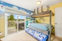 Lakeside Leisure & Devils Lake Access