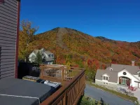Ski in Ski Out Access and Outdoor Hot Tub - Stunning Mountain Retreat Hotels in Killington