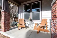 Spacious Family Friendly Townhome in Central Park Hotels in Stapleton