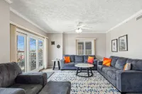 Spacious Condo with Elevator Access and Free Parking - Inviting Coastal Retreat