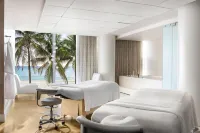 Signia by Hilton Diplomat Beach Resort - spa