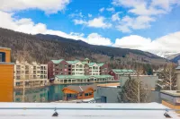 Mountain and River Views with Cozy Living Area - Charming Alpine Retreat