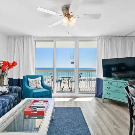 Pelican Beach 408