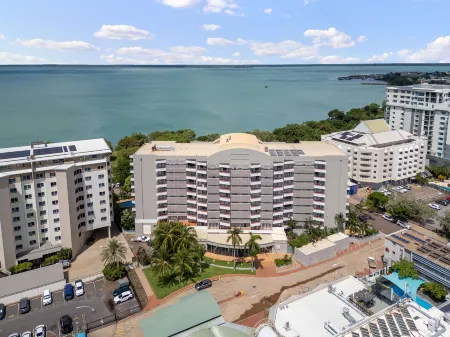 Mantra on the Esplanade Darwin