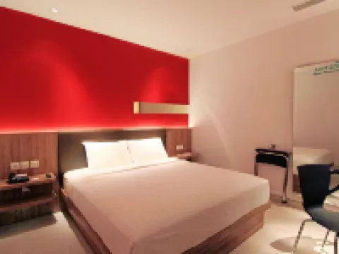 Mooz Hotel Surabaya - Jemursari Hotels in Wonocolo