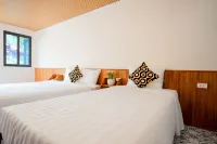 Catba Papillon Garden Bungalow & Resort