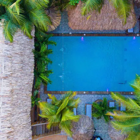 Tropical Palace Hotel