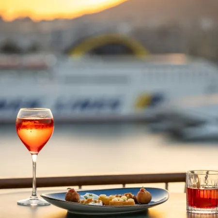 Mitsis N'U Piraeus Port