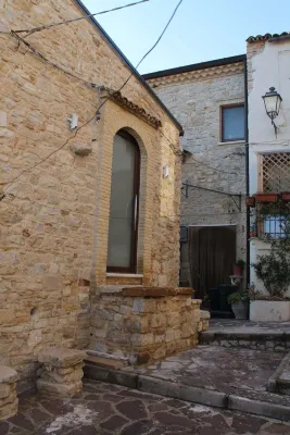 B&B Sotto le Mura Hotels near Monte Saraceno mt.1145