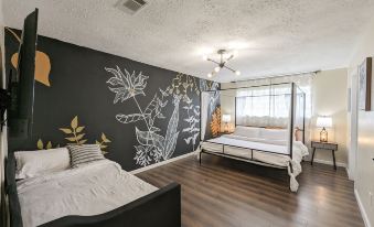 Vibrant Getaway Say Hello to the Best of Houston