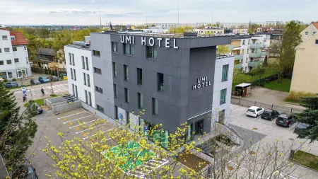 Umi Hotel Отели в г. Сопот