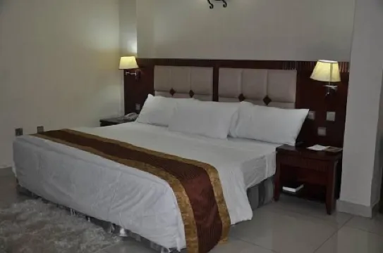 Barcalona Hotels