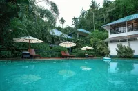 The Hive Wayanad by Kondody Hotels - Pools