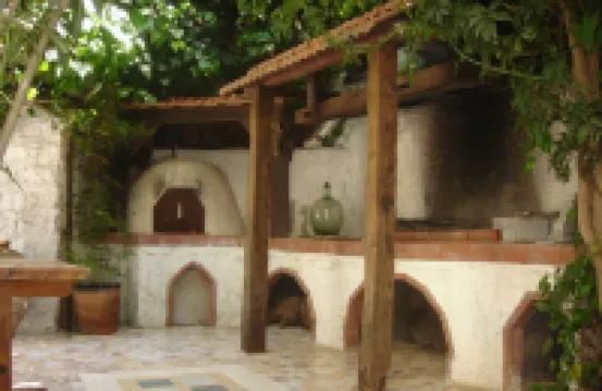 Attractive Greek House with Private Pool Near Sea & City Center