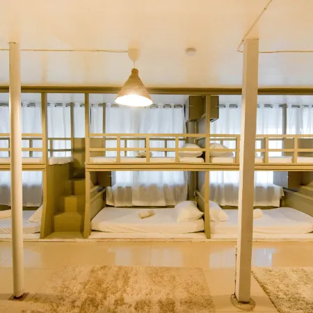Treasure Isle Backpackers Hostel