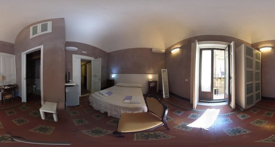 도모이코스 내부