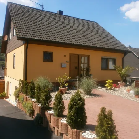 Modern Holiday Apartment with Large Garden Near the River Moselle
