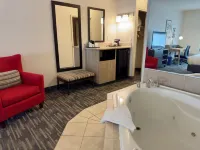 Country Inn & Suites by Radisson, Lake George Queensbury, NY - Hot Tub