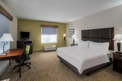 Holiday Inn Express & Suites Hinesville East - Fort Stewart Hotels in Flemington