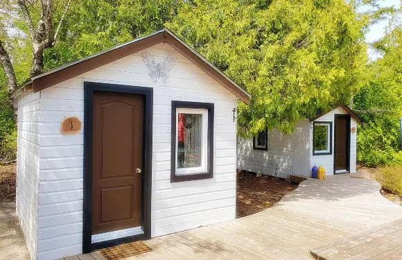 佛陀濱小屋酒店