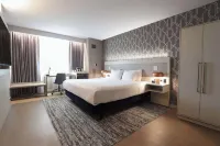 Radisson Plaza Hotel and Suites Kalamazoo