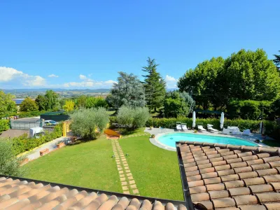 Apartment in Marsciano Perugia with Swimming Pool Отели рядом с достопримечательностью «Castello delle Forme di Marsciano»