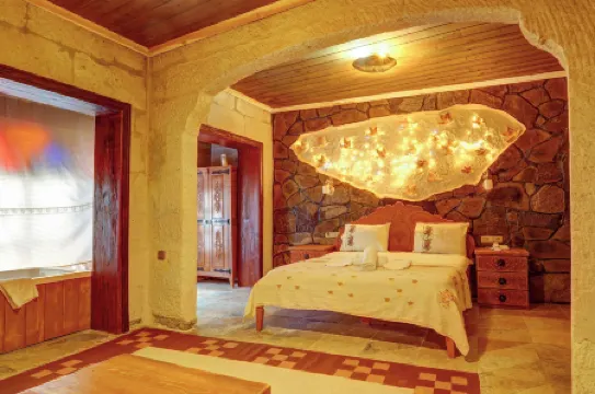 Aşk-ı Nare Cave Hotel Swimming Pool & Spa